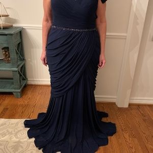 Formal dress women’s size 20 navy Cameron Blake 120618